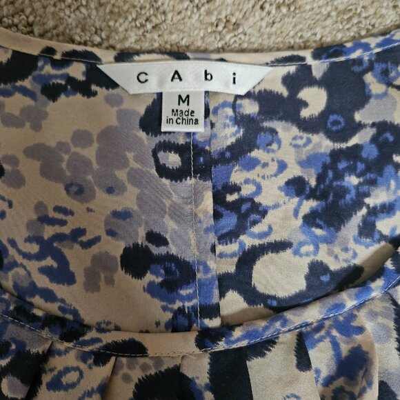 CAbi 100% Silk Top Women's SZ Medium Ruffles Tan/Blue Animal Print Office Party - Picture 3 of 8